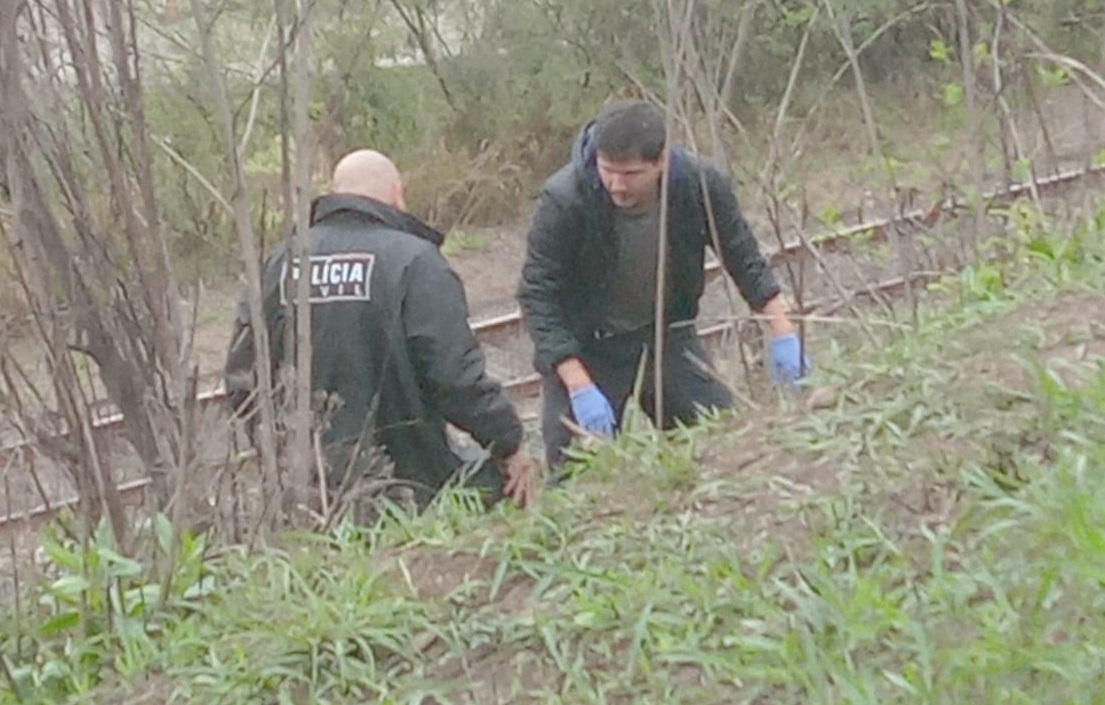 Ossada Humana é Encontrada Carbonizada No Jardim América, Em Cruzeiro ...