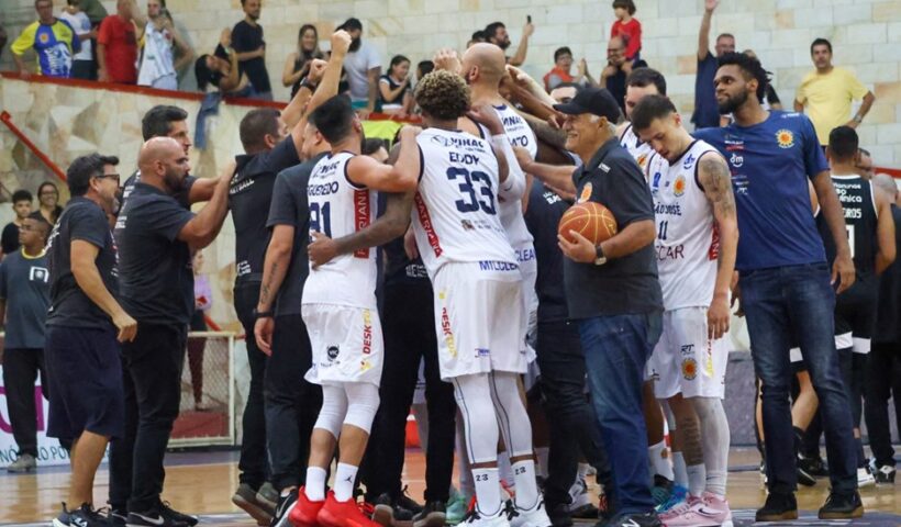 São José Basketball inicia sequência de 3 jogos em casa