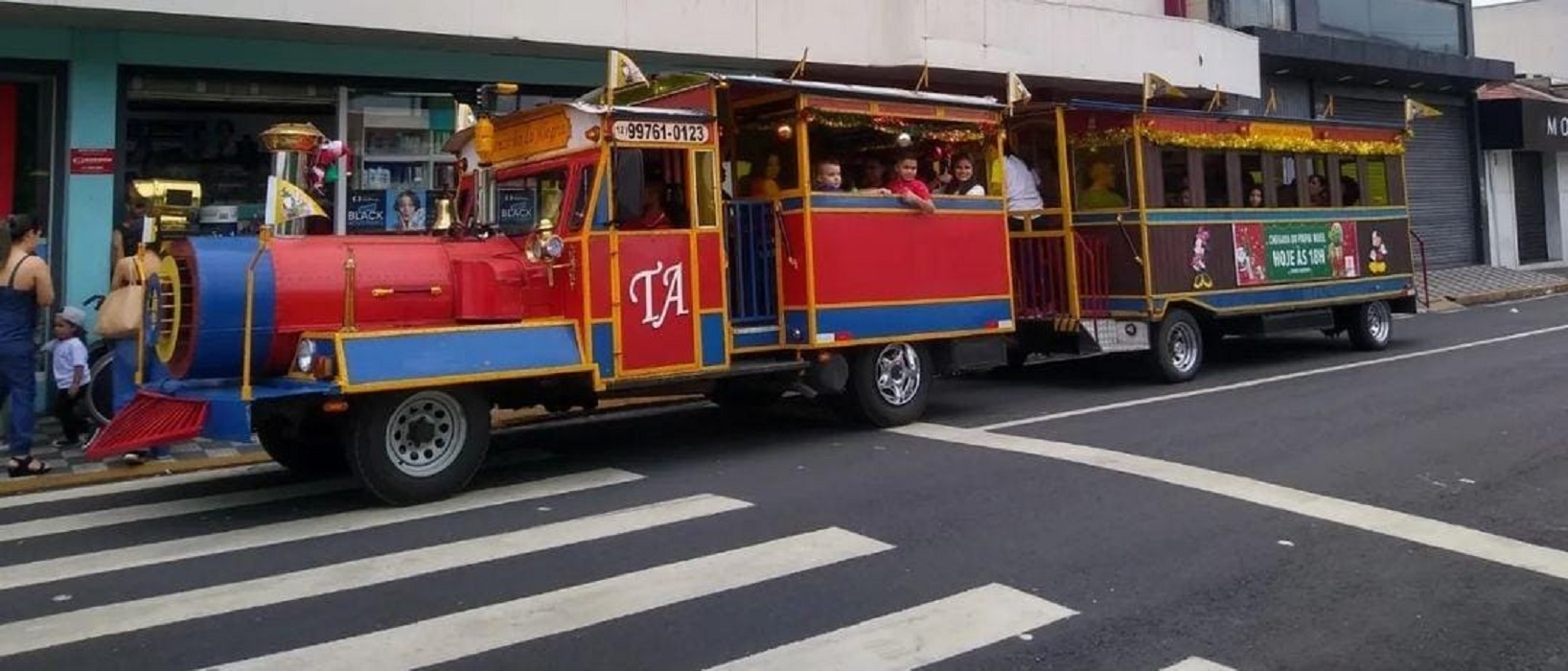 Trenzinho da alegria - Ônibus - Parque Santa Helena, Campos dos Goytacazes  1247853043