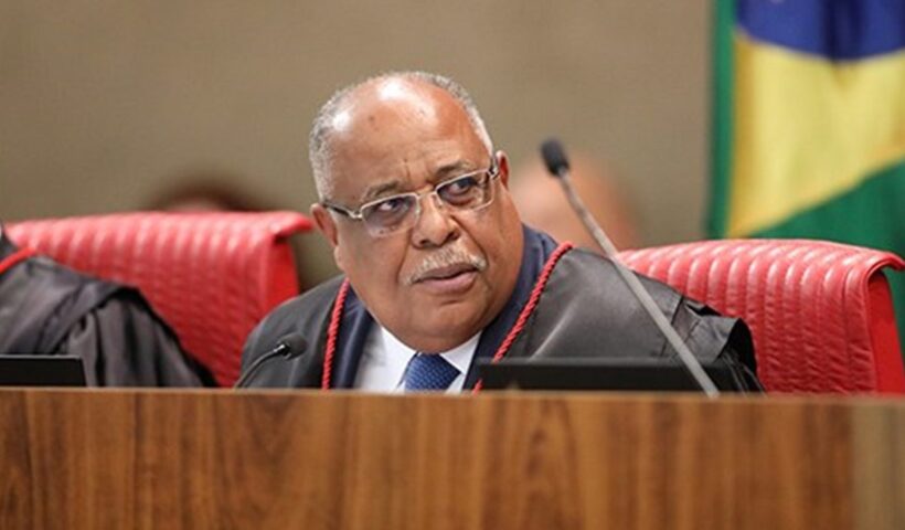 ministro Benedito Gonçalves, relator do TSE que votou pela inelegibilidade de Bolsonaro